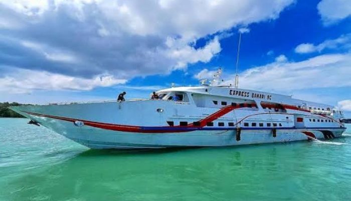 Loncat Dari Kapal Cepat, Wanita Asal Kangean Masih Dicari