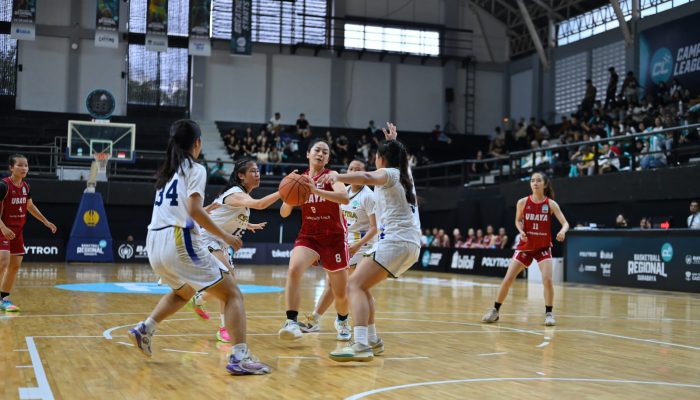 Ubaya Kawinkan Gelar Juara Campus League Basketball Seri Surabaya