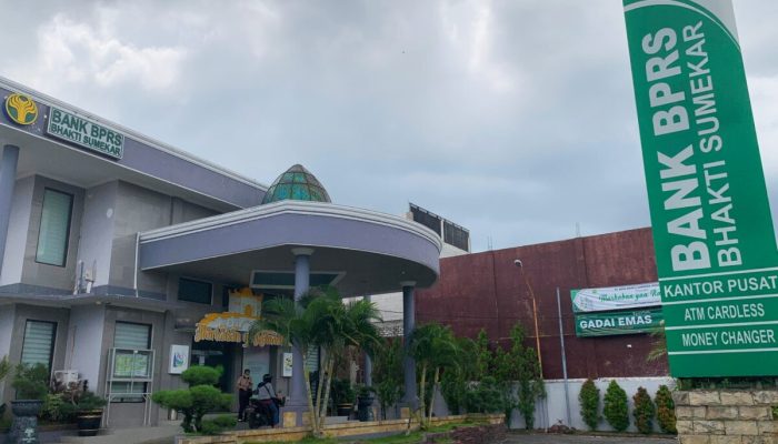 Dukung Gerakan Hemat Energi, BPRS Ajak Pegawai Gowes Setiap Jumat