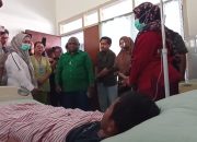 Pastikan Penanganan Korban Berjalan Baik, Menteri HAM Kunjungi Pasien Keracunan MBG di Surabaya
