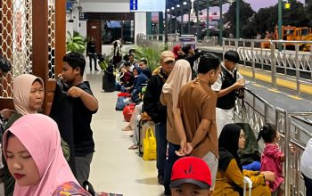 Libur Panjang, Penumpang Commuter Line di Surabaya Tembus 156 Ribu Lebih