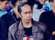 Jaksa dan Polri Bugil di Tengah Jalan