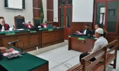 Pencuri Uang 5 Ribu Dituntut 4 Bulan Penjara