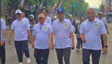 Direktur Bank BPRS Bhakti Sumekar didampingi Wabup Imam Hasyim ikuti JJS bersama. (Foto Istimewa)