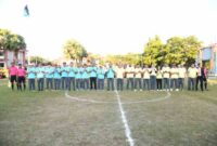 Tim Forkopimda dan BPMD berpose jelang laga bola Agustusan di halaman Pemkab Sumenep, Kamis, 13 Agustus 2026. (Diluartv Photo)