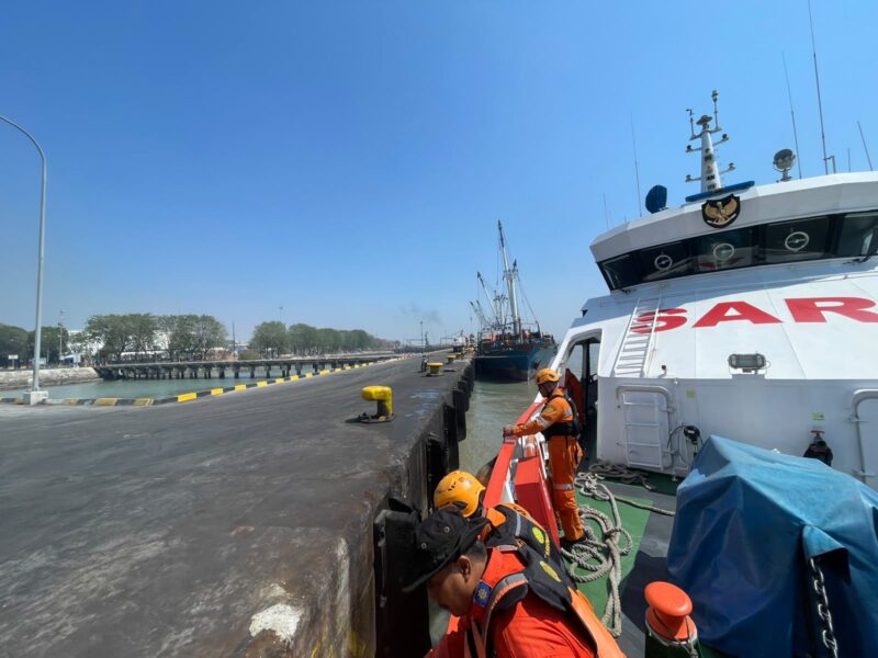 Basarnas kerahkan KN SAR Permadi untuk mencari 8 ABK Tugboat MT20 1301 yang hilang di Perairan Bawean, Gresik, Jawa Timur, Senin, 14 September 2026. (Foto Istimewa)