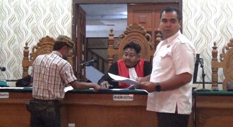 Sidang praperadilan lanjutan kasus mantan Kades Kebunan diduga pasukan dokumen berlanjut, Rabu, 9 September 2026 siang. (Diluartv Photo)