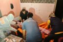 Polisi lakukan identifikasi korban di TKP. (Diluartv Photo)